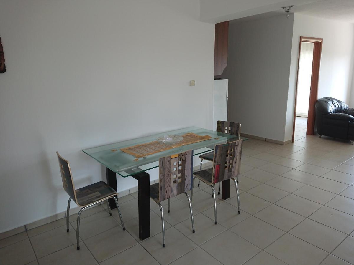Apartment Ithakis Nea Iraklitsa Екстериор снимка