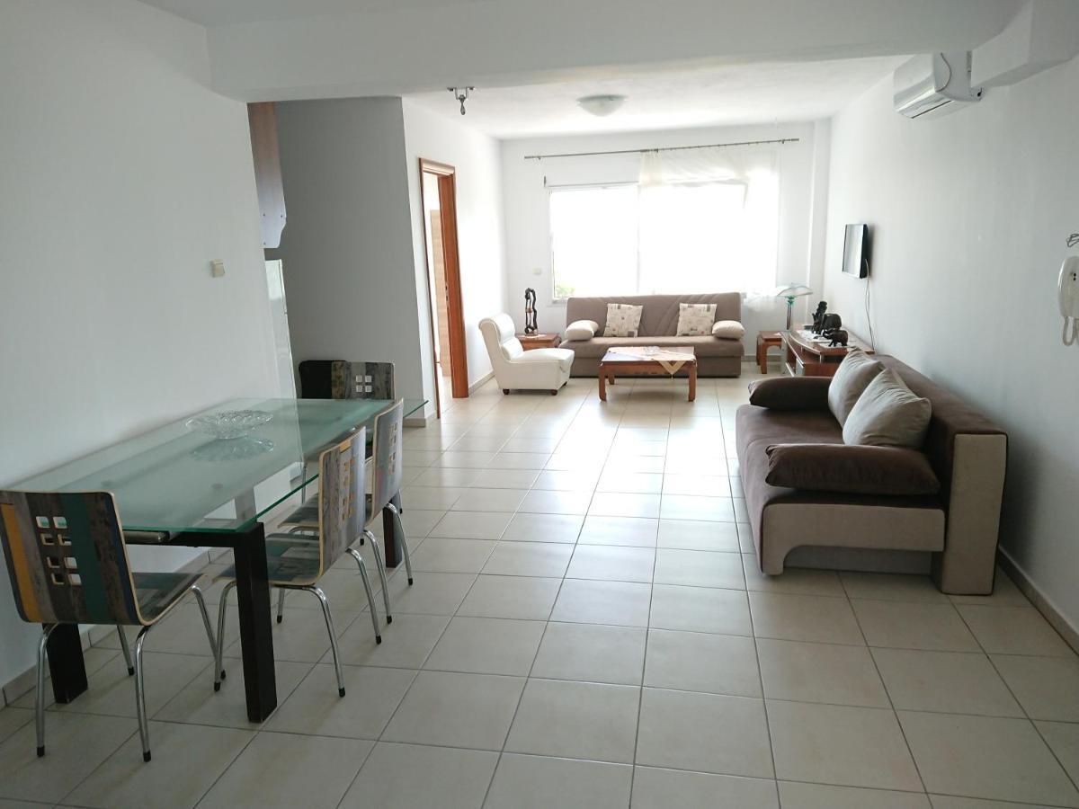 Apartment Ithakis Nea Iraklitsa Екстериор снимка